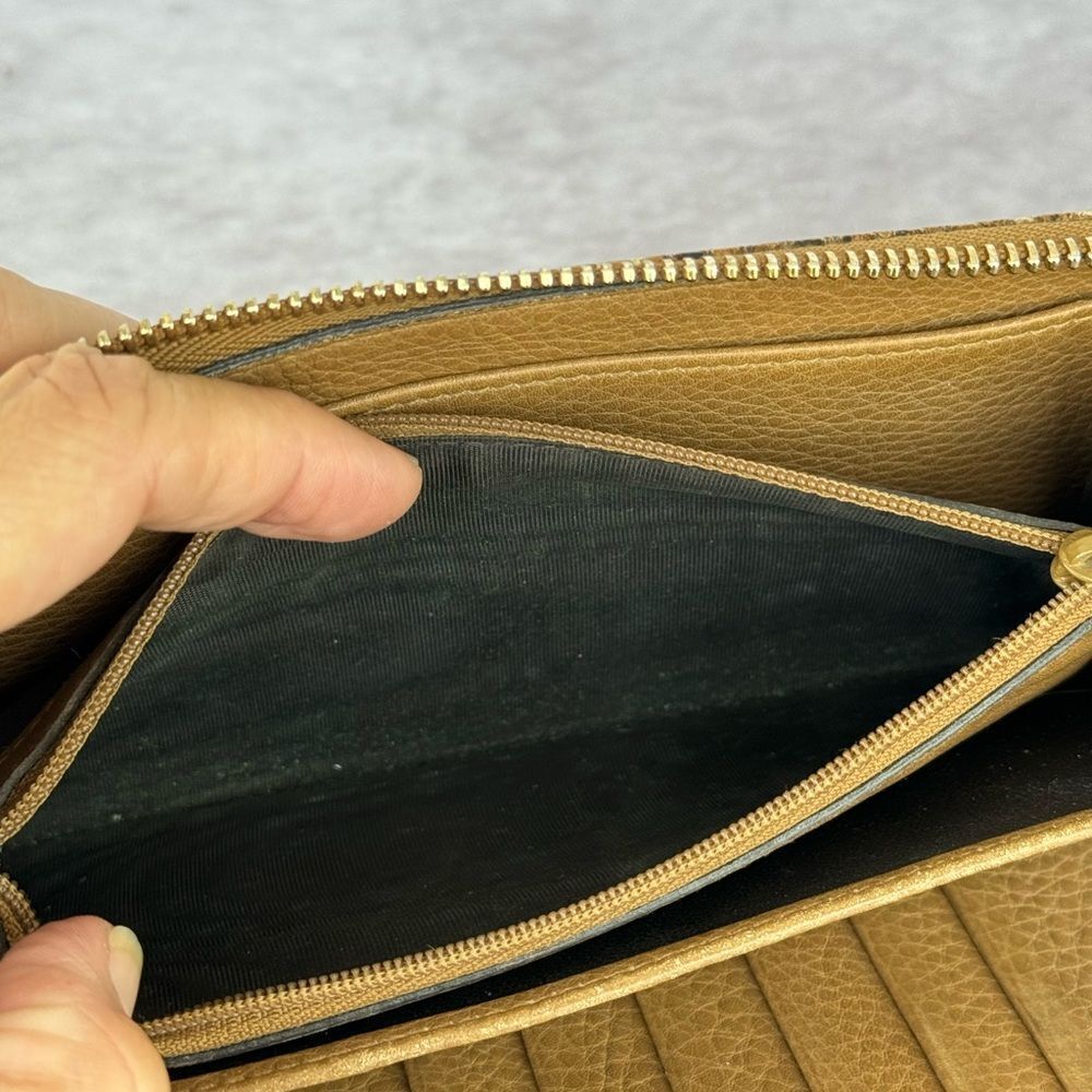 Gucci Python Embossed Tassel Zippy Wallet - image 13